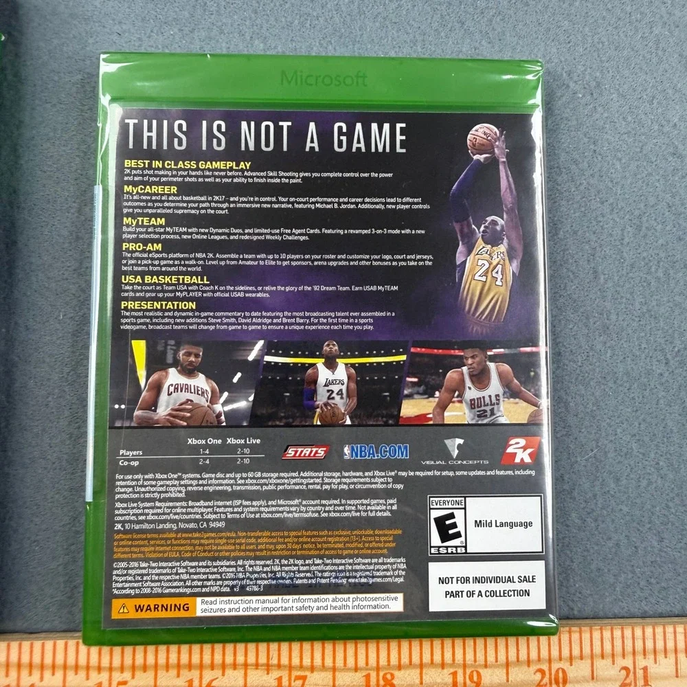 2K Games NBA 2K17 Legend Edition Xbox One Kobe Bryant Gold‎ Purple Collectible